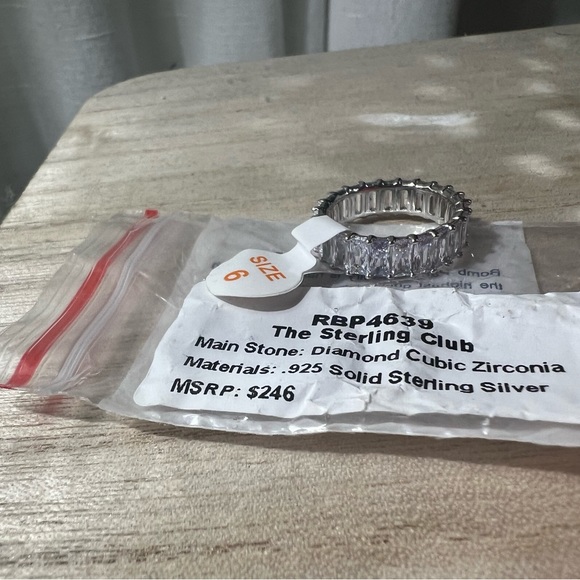 RPB 4639 Sterling Club Sz 6 ring diamond cubic zirconia MSRP $246 - Picture 3 of 3
